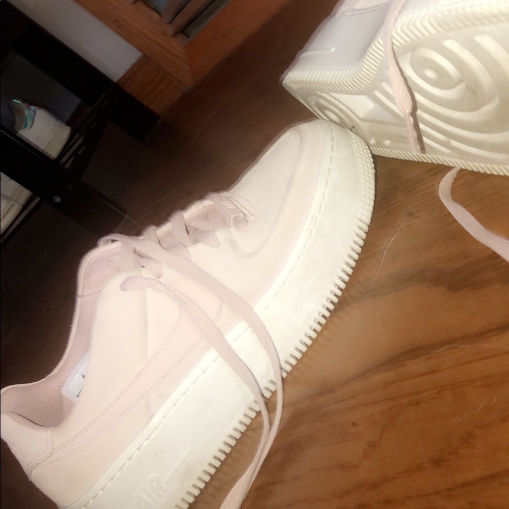 Nike Air Force 1 Sage Low